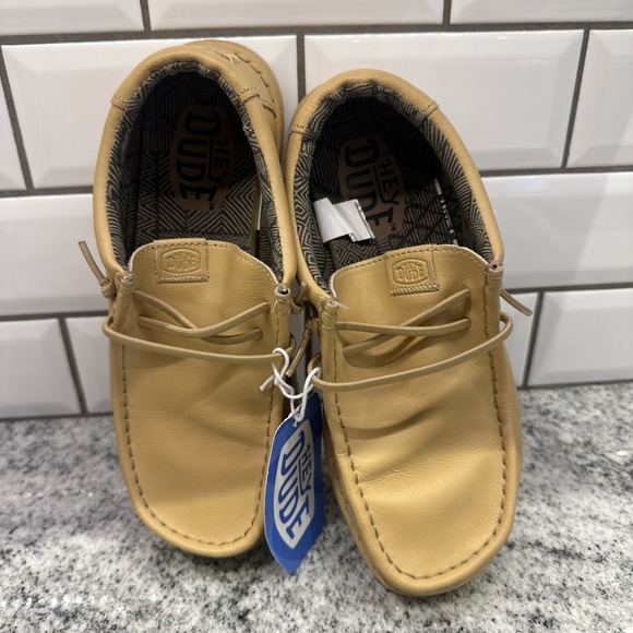 Hey‎ Dude Wally Youth Mono Leather Tan Loafers Shoes Size YT5 Comfort Casual New - Picture 7 of 8